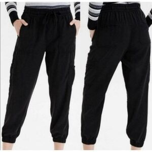 AE Black Cargo Joggers